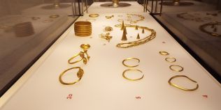 FOTO Aurul si argintul antic al Romaniei, la Satu Mare, intr-o expozitie estimata la 70 de milioane de euro