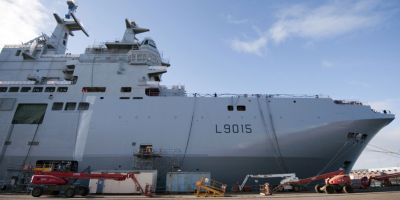 Franta ar putea vinde Chinei nava Mistral construita pentru Rusia