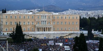 LIVE TEXT Criza in Grecia: 20.000 de oameni au protestat fata de conditiile impuse Greciei