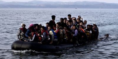 UE initiaza o noua etapa a operatiunilor in Mediterana, permitand capturarea vaselor cu imigranti