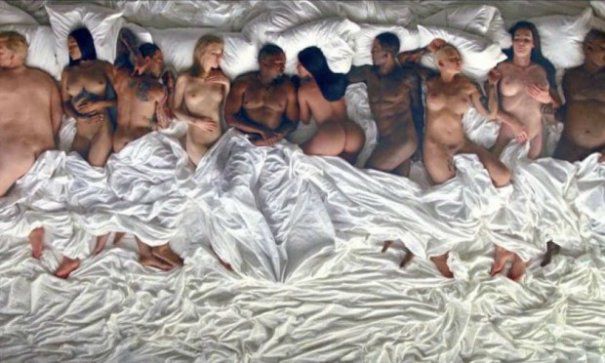 VIDEOCLIPUL care a SOCAT PLANETA. Donald TRUMP in pat cu 12 artisti CELEBRI de peste ocean