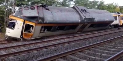 VIDEO Un tren a deraiat in nord-vestul Spaniei. Cel putin doua persoane au murit